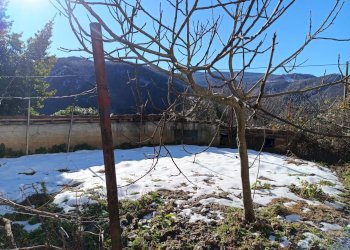 Vista delle montagne - Casa semi indipendente Via Resii
 
4, Pallare - foto 10