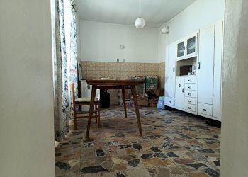 Sala da pranzo - Casa semi indipendente Via Resii
 
4, Pallare - foto 38