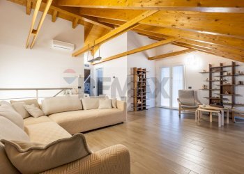 Soggiorno - Attico via XVII Marzo
 
40, Carnate - foto 18