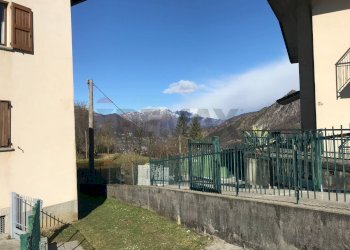 Vista delle montagne - Casa semi indipendente via Costa Berlendis
 
8, Zogno - foto 14