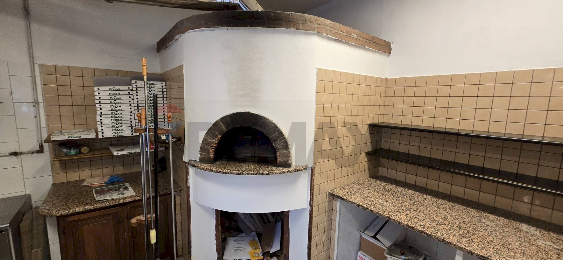 Cucina - Commercial Premises Corso Del Popolo
 
74, Ferrara - photo 1