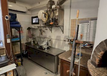 Cucina - Locale Commerciale Corso Del Popolo
 
74, Ferrara - foto 6