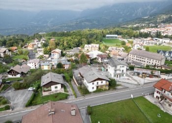 Vista delle montagne - Casa indipendente Via Brolio
 
12, Tambre - foto 1