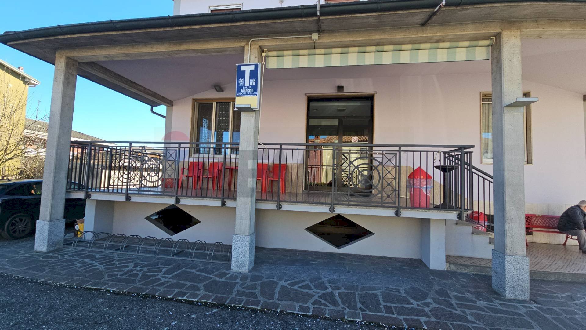 Terrazza - Bar Tavola Calda - Fredda Via Roma
 
15, Gerenzago - foto 3