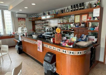 Cucina - Bar Tavola Calda - Fredda Via Roma
 
15, Gerenzago - foto 4