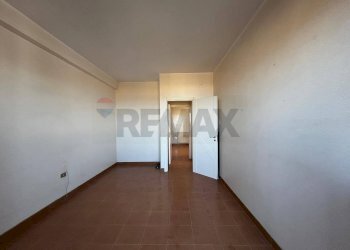 Stanza vuota - Quadrilocale Via Einaudi
 
9, Vieste - foto 11