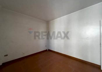 Stanza vuota - Quadrilocale Via Einaudi
 
9, Vieste - foto 16