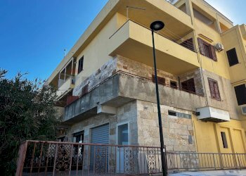 Edificio all\'aperto - Quadrilocale Via Einaudi
 
9, Vieste - foto 25