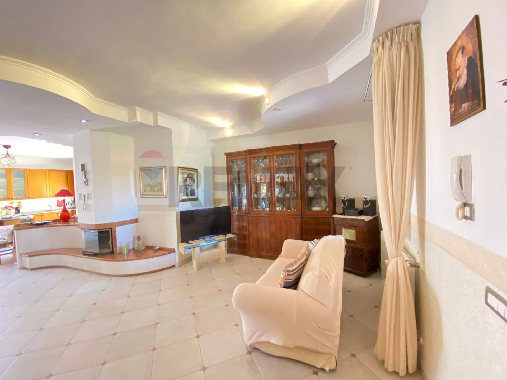 soggiorno - Apartment Via Santa Margherita
 
39, Vieste - photo 3