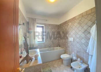 bagno - Appartamento Via Santa Margherita
 
39, Vieste - foto 15