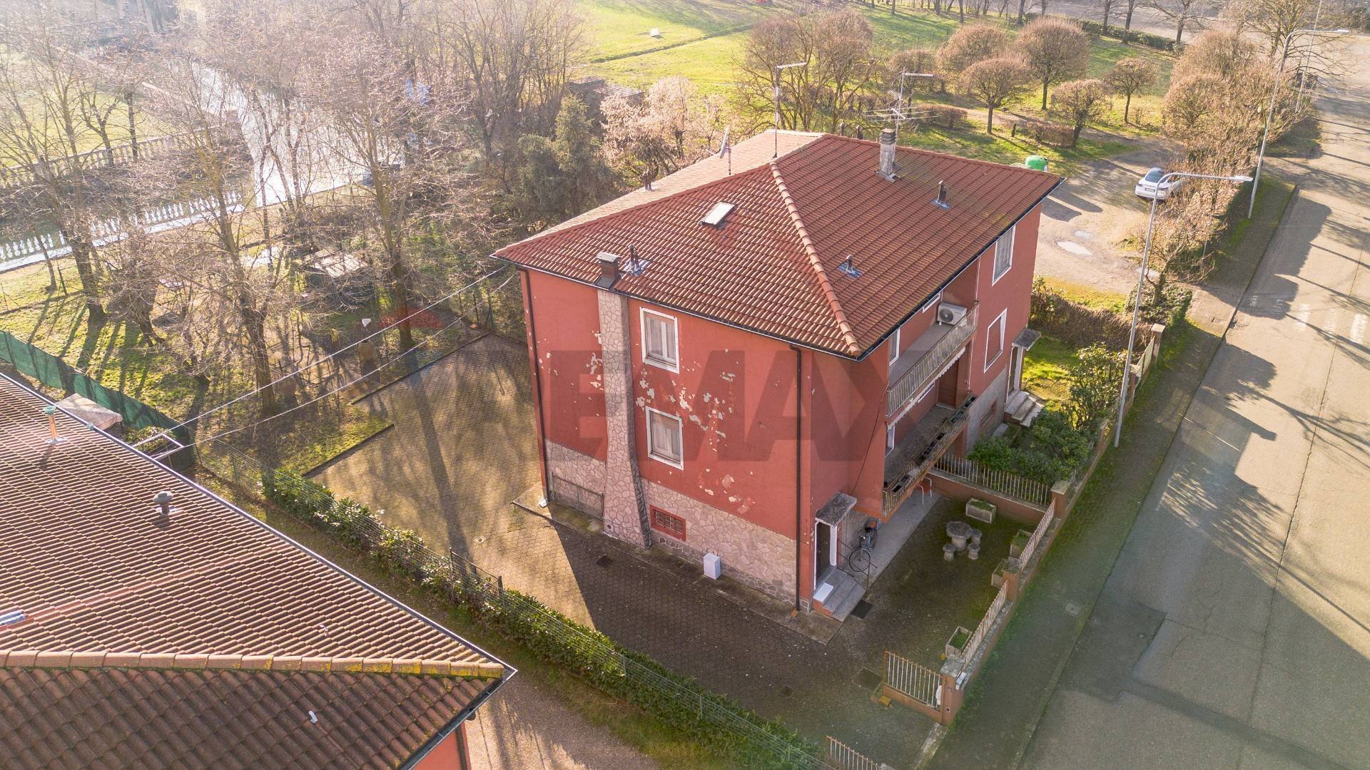 Casa all\'aperto - Appartamento Via Claudio Monteverdi
 
27, Busseto - foto 2