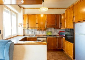 Cucina - Appartamento Via Claudio Monteverdi
 
27, Busseto - foto 18