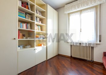 Camera / camera da letto - Appartamento Via Claudio Monteverdi
 
27, Busseto - foto 26