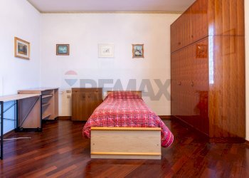 Camera / camera da letto - Appartamento Via Claudio Monteverdi
 
27, Busseto - foto 38