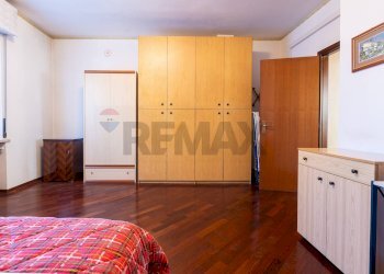 Camera / camera da letto - Appartamento Via Claudio Monteverdi
 
27, Busseto - foto 40