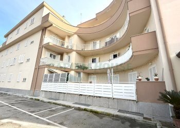 Foto 1 - Quadrilocale via antonio gramsci, Pomigliano d'Arco - foto 1