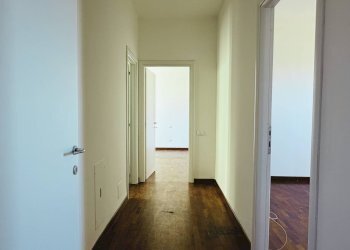 Foto 6 - Trilocale Via Giuseppe Mazzini
 
31, Pesaro - foto 6