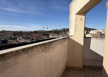 Foto 21 - Trilocale Via Giuseppe Mazzini
 
31, Pesaro - foto 21