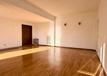 Foto 5 - Quadrilocale Viale Battisti
 
218, Pesaro - foto 5