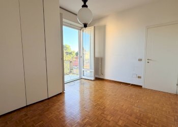 Foto 16 - Quadrilocale Viale Battisti
 
218, Pesaro - foto 16