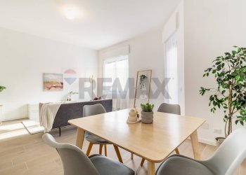 Sala da pranzo - Quadrilocale via Caprera
 
8, Busto Arsizio - foto 9