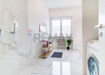 Bagno - Quadrilocale via Caprera
 
8, Busto Arsizio - foto 24