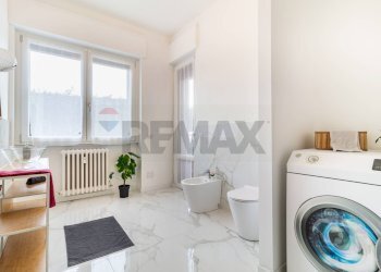 Bagno - Quadrilocale via Caprera
 
8, Busto Arsizio - foto 25