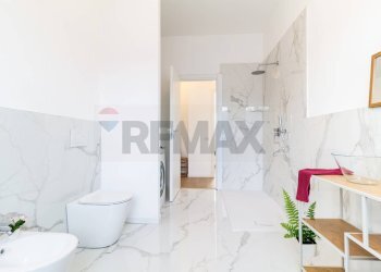 Bagno - Quadrilocale via Caprera
 
8, Busto Arsizio - foto 26