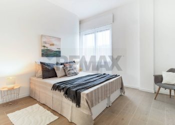 Camera / camera da letto - Quadrilocale via Caprera
 
8, Busto Arsizio - foto 35