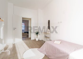 Camera / camera da letto - Quadrilocale via Caprera
 
8, Busto Arsizio - foto 43