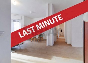 Hall / corridoio - Quadrilocale via Caprera
 
8, Busto Arsizio - foto 1