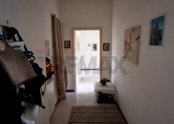 Hall / corridoio - Trilocale via Palermo, Ladispoli - foto 9