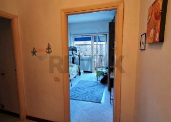 Hall / corridoio - Trilocale via Palermo, Ladispoli - foto 16