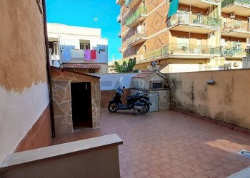 Terrazza - Bilocale Via Duca degli Abruzzi, Ladispoli - foto 11