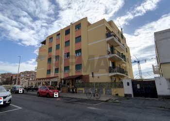 Edificio all\'aperto - Bilocale Via Milano
 
1/C, Ladispoli - foto 2