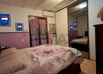 Camera / camera da letto - Villa a Schiera via Livorno, Manziana - foto 10