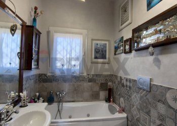 Bagno - Villa Via Fratelli Bandiera
 
32B, Ladispoli - foto 99