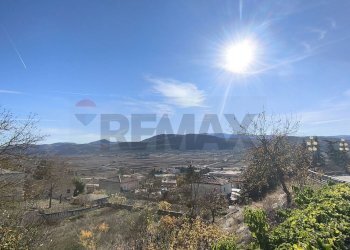 Vista delle montagne - Rustico via del Protettore
 
2, San Pio delle Camere - foto 3