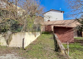 Giardino - Rustico via del Protettore
 
2, San Pio delle Camere - foto 39