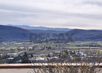 Vista delle montagne - Rustico via del Protettore
 
2, San Pio delle Camere - foto 96