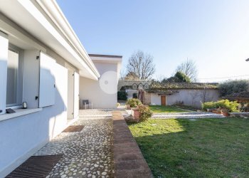 Foto 29 - Villa Via Roma
 
126, Casalmoro - foto 29