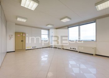 Foto 2 - Locale Commerciale Via Trento
1, Venezia - foto 2