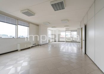 Foto 9 - Locale Commerciale Via Trento
1, Venezia - foto 9