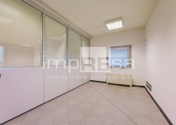 Foto 20 - Locale Commerciale Via Trento
1, Venezia - foto 20