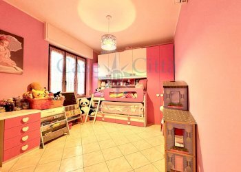 Foto 25 - Trilocale Jhon Fitzgerald Kennedy
 
4, Senago - foto 25