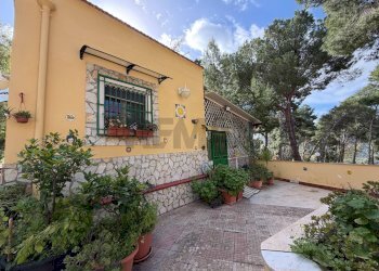 Terrazza - Villa sp.16 km 11, 28, Ventimiglia di Sicilia - foto 3