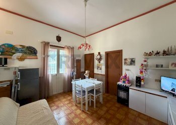 Sala da pranzo - Villa sp.16 km 11, 28, Ventimiglia di Sicilia - foto 5
