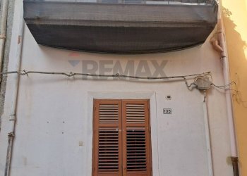 Edificio all\'aperto - Casa indipendente Casteldaccia - foto 1