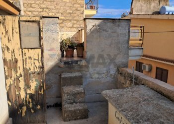 Edificio all\'aperto - Casa indipendente Casteldaccia - foto 40