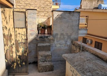 Edificio all\'aperto - Casa indipendente Casteldaccia - foto 41